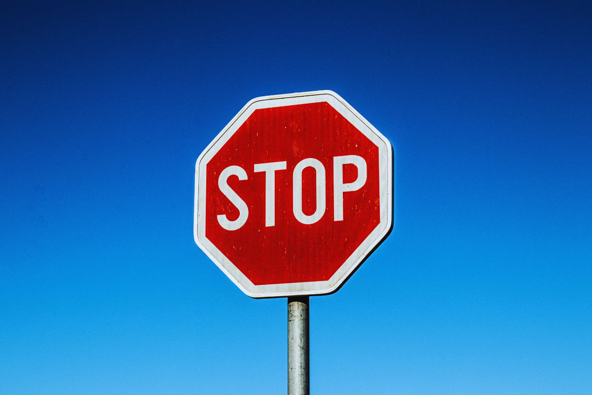 panneau stop